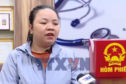 Hòm phiếu lưu động đến với những cử tri đặc biệt