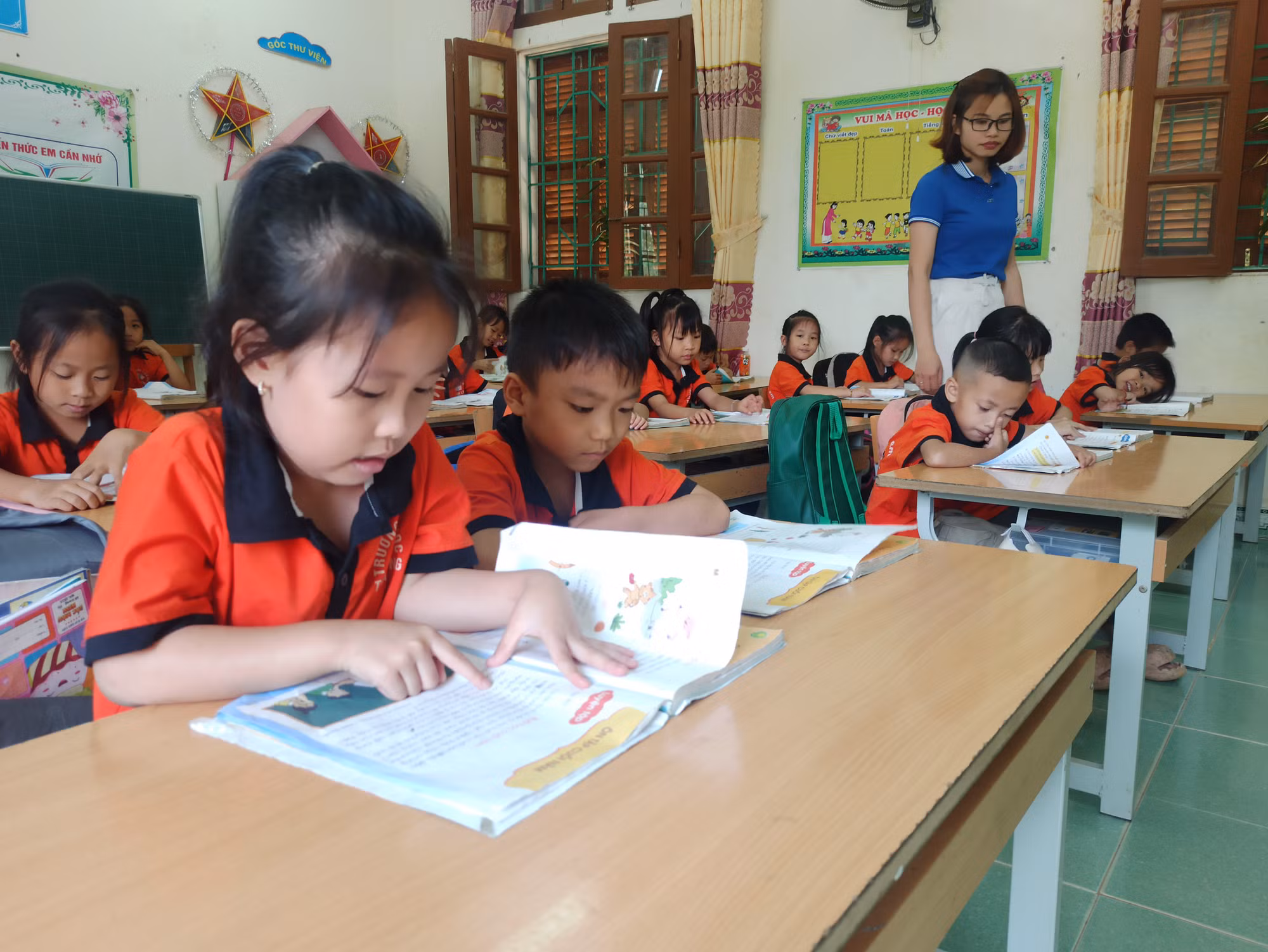 gio-hoc-cua-co-tro-truong-tieu-hoc-thanh-long-huyen-ham-yen-tinh-tuyen-quang-anh-pham-mai-vietnam-4423.jpg