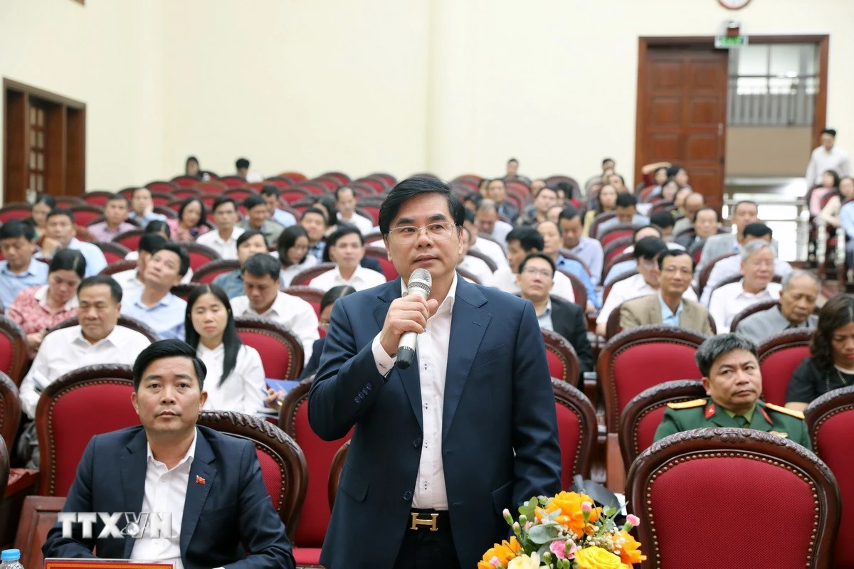 Các đại biểu tham gia thảo luận trực tiếp tại Hội nghị hiệp thương lần thứ nhất người ứng cử đại biểu Quốc hội khóa XVI nhiệm kỳ 2026-2031 tại Ninh Bình. (Ảnh: Đại Nghĩa/TTXVN)