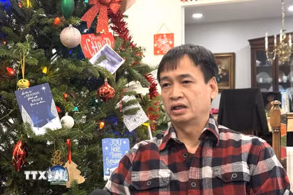 Luật sư Đặng Chiến Thắng trả lời phỏng vấn phóng viên TTXVN. (Ảnh: Đoàn Hùng/TTXVN)