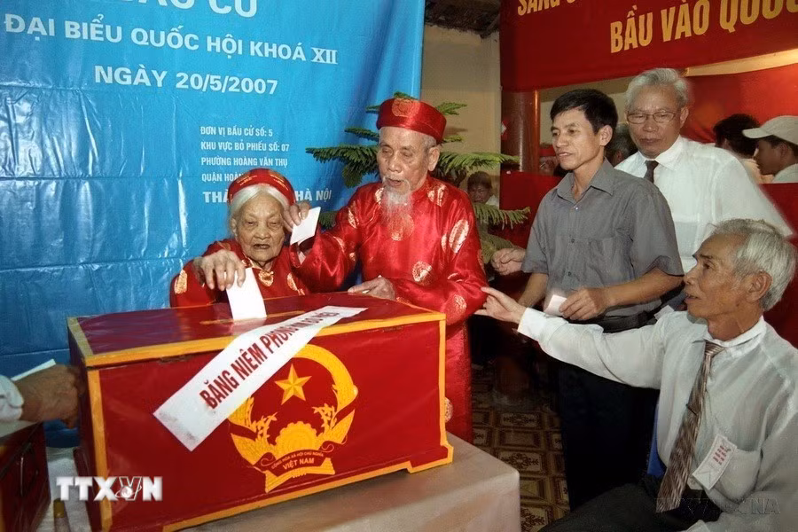 ttxvn-quoc-hoi-viet-nam-tap-trung-cao-nhat-tri-tue-y-chi-nguyen-vong-va-suc-manh-cua-nhan-dan-63.jpg