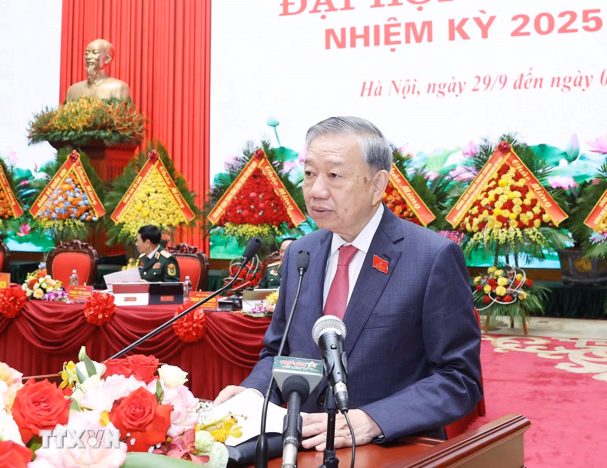 ttxvn-tong-bi-thu-be-mac-dai-hoi-dang-bo-quan-doi-5.jpg