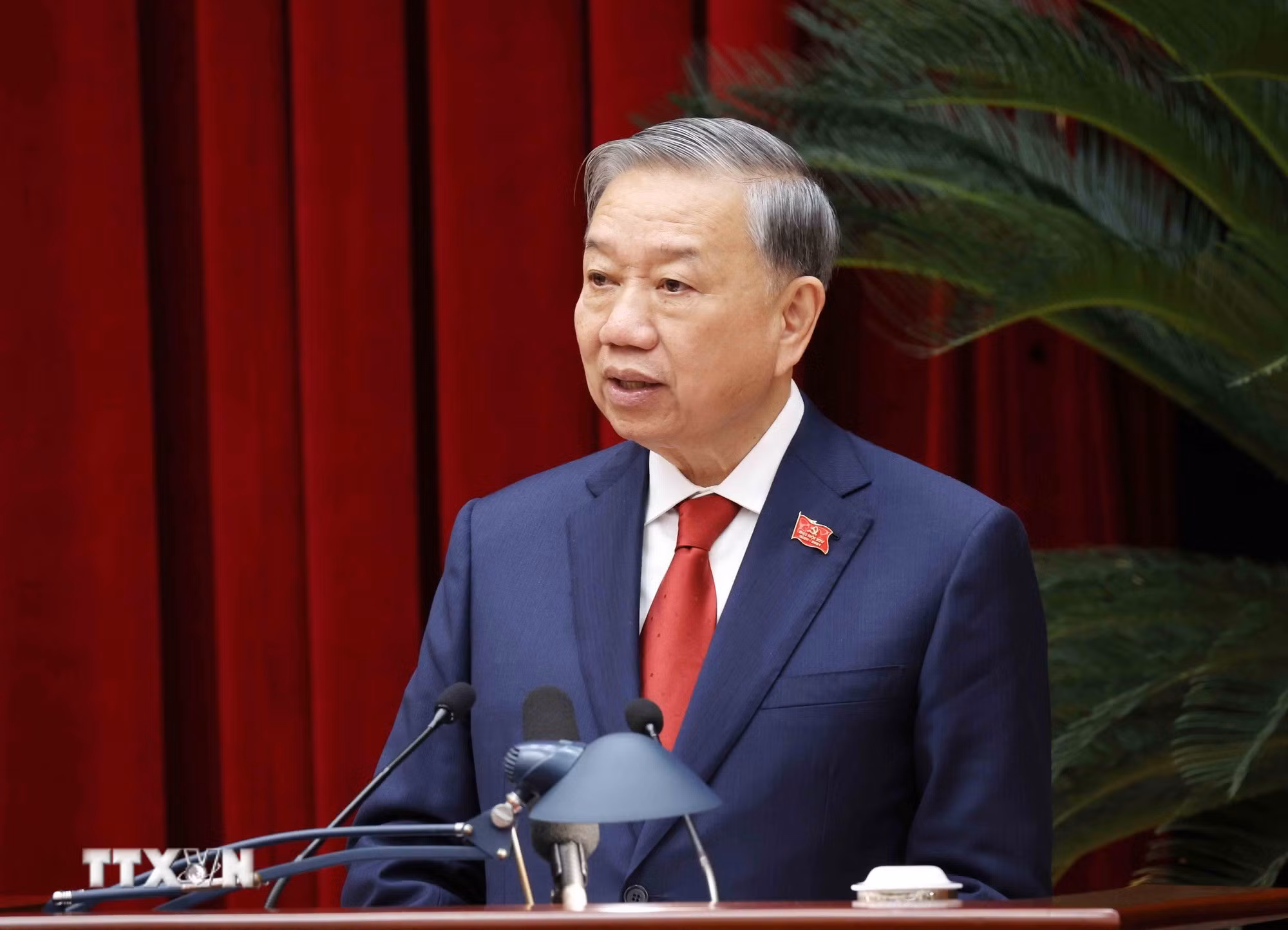 ttxvn-tong-bi-thu-to-lam-1.jpg