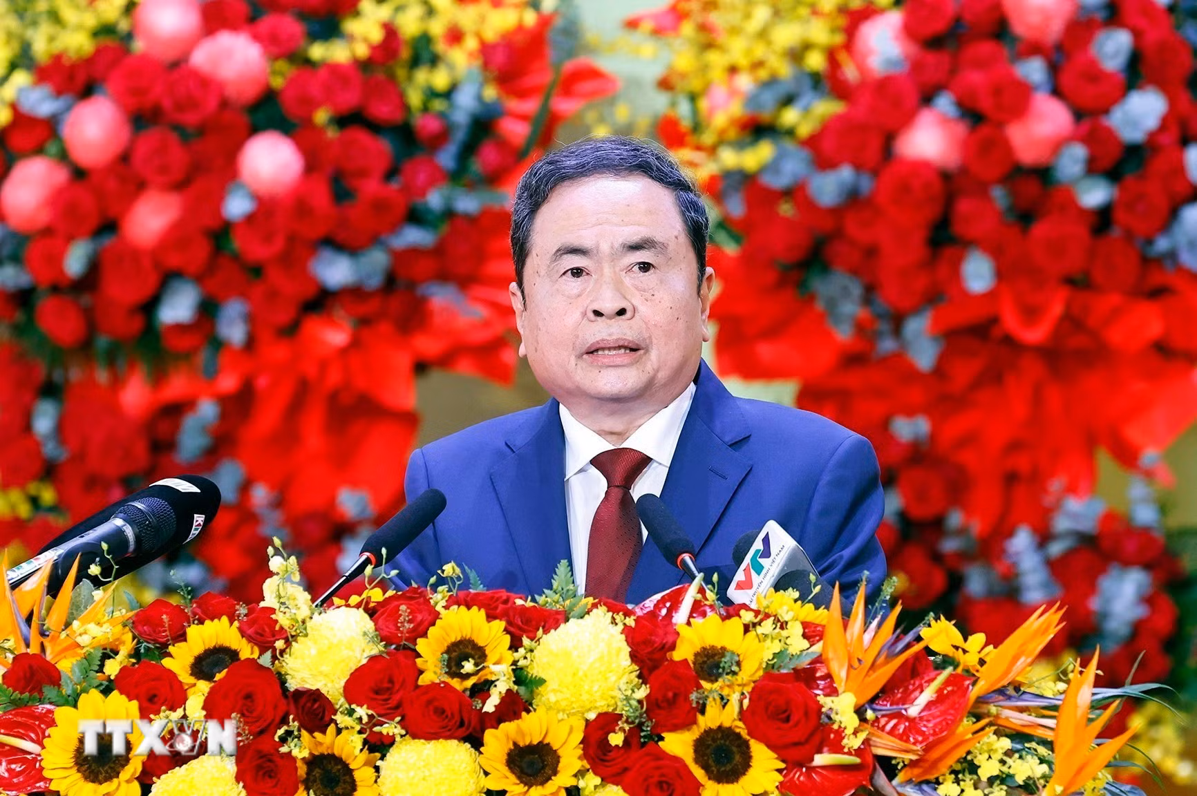 ttxvn-chu-tich-quoc-hoi-dang-bo-tinh-khanh-hoa-15.jpg