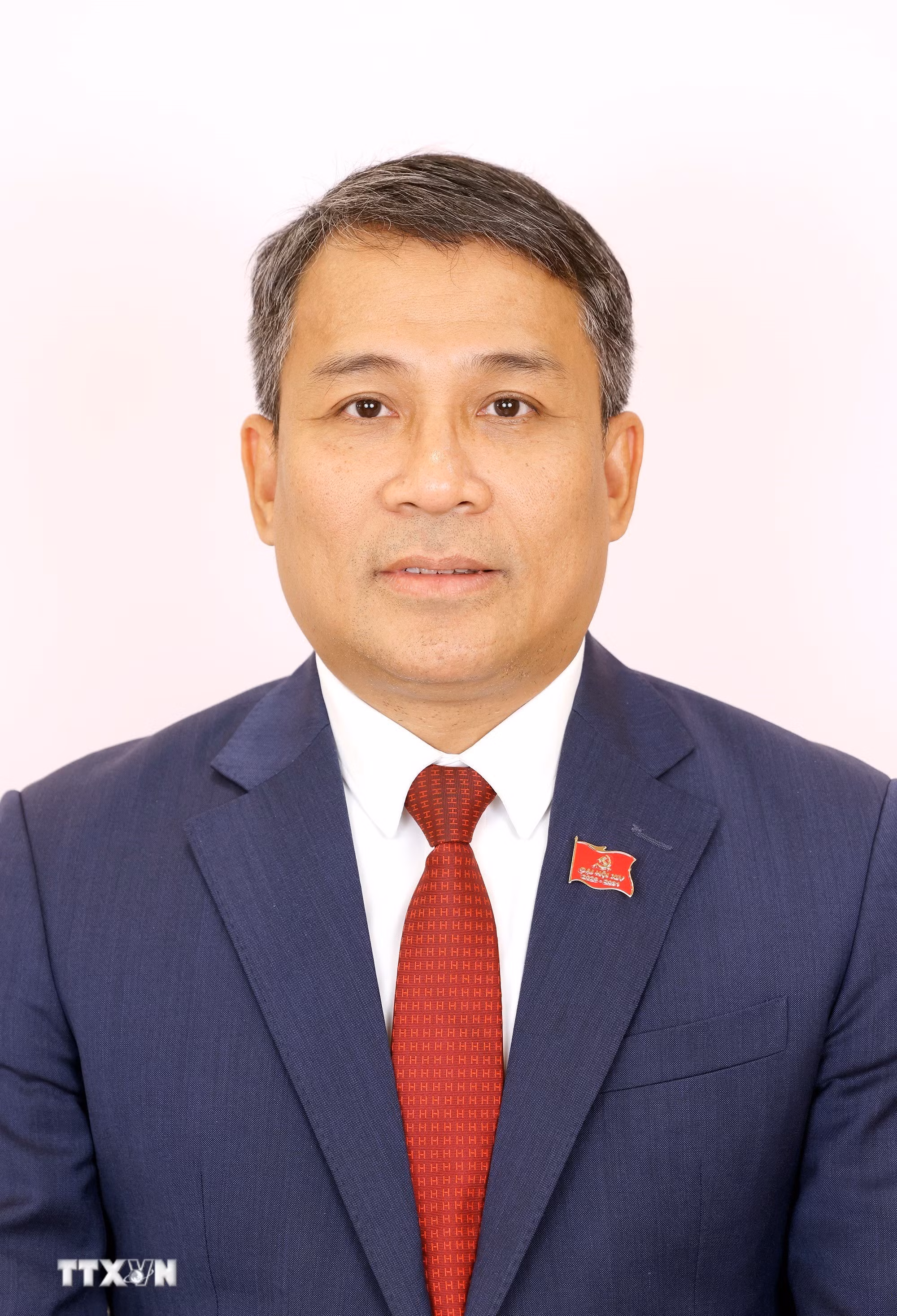 ttxvn-danh-sach-180-uy-vien-chinh-thuc-ban-chap-hanh-trung-uong-dang-khoa-xiv-52.jpg