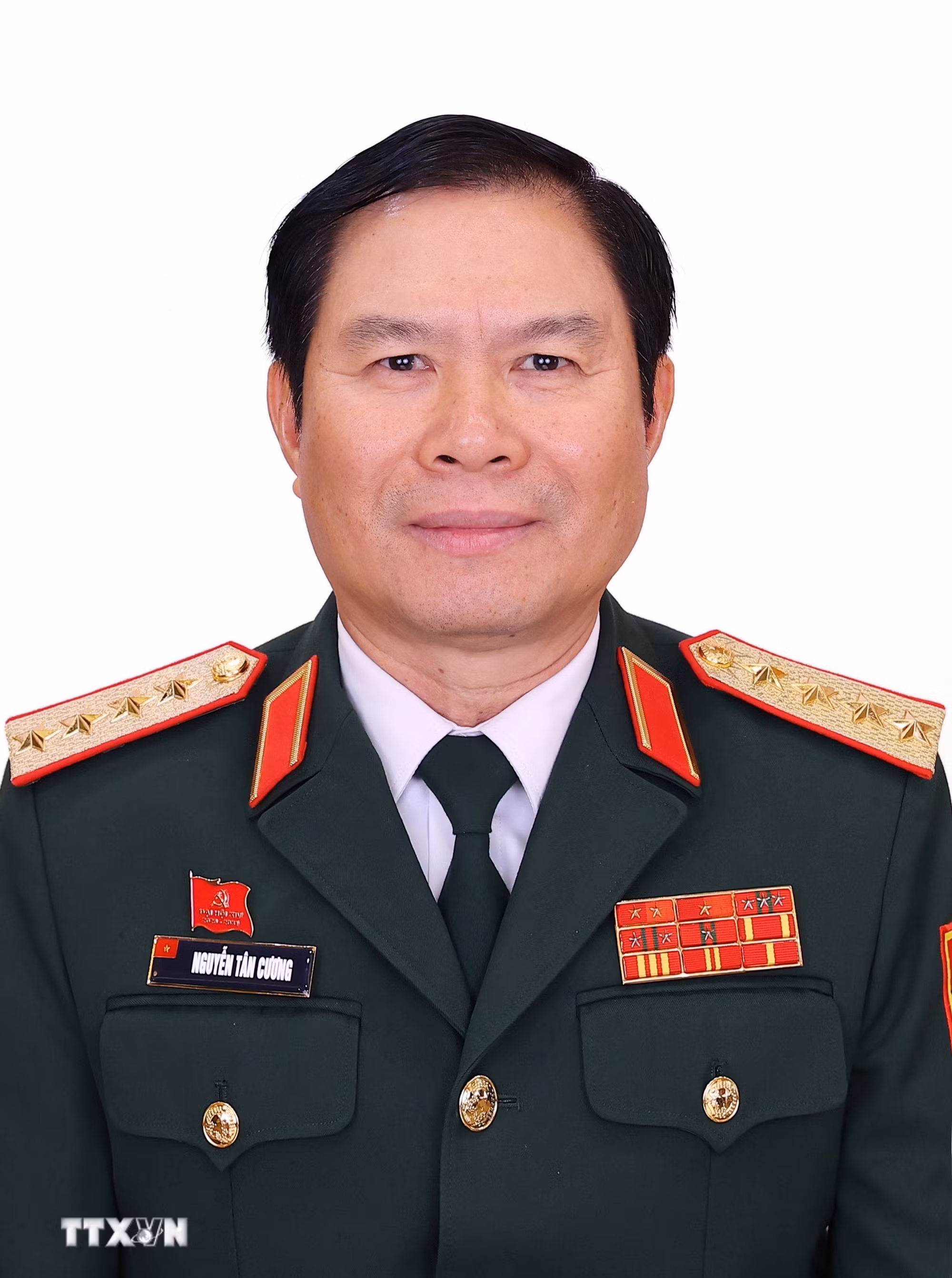 ttxvn-danh-sach-180-uy-vien-chinh-thuc-ban-chap-hanh-trung-uong-dang-khoa-xiv-2.jpg