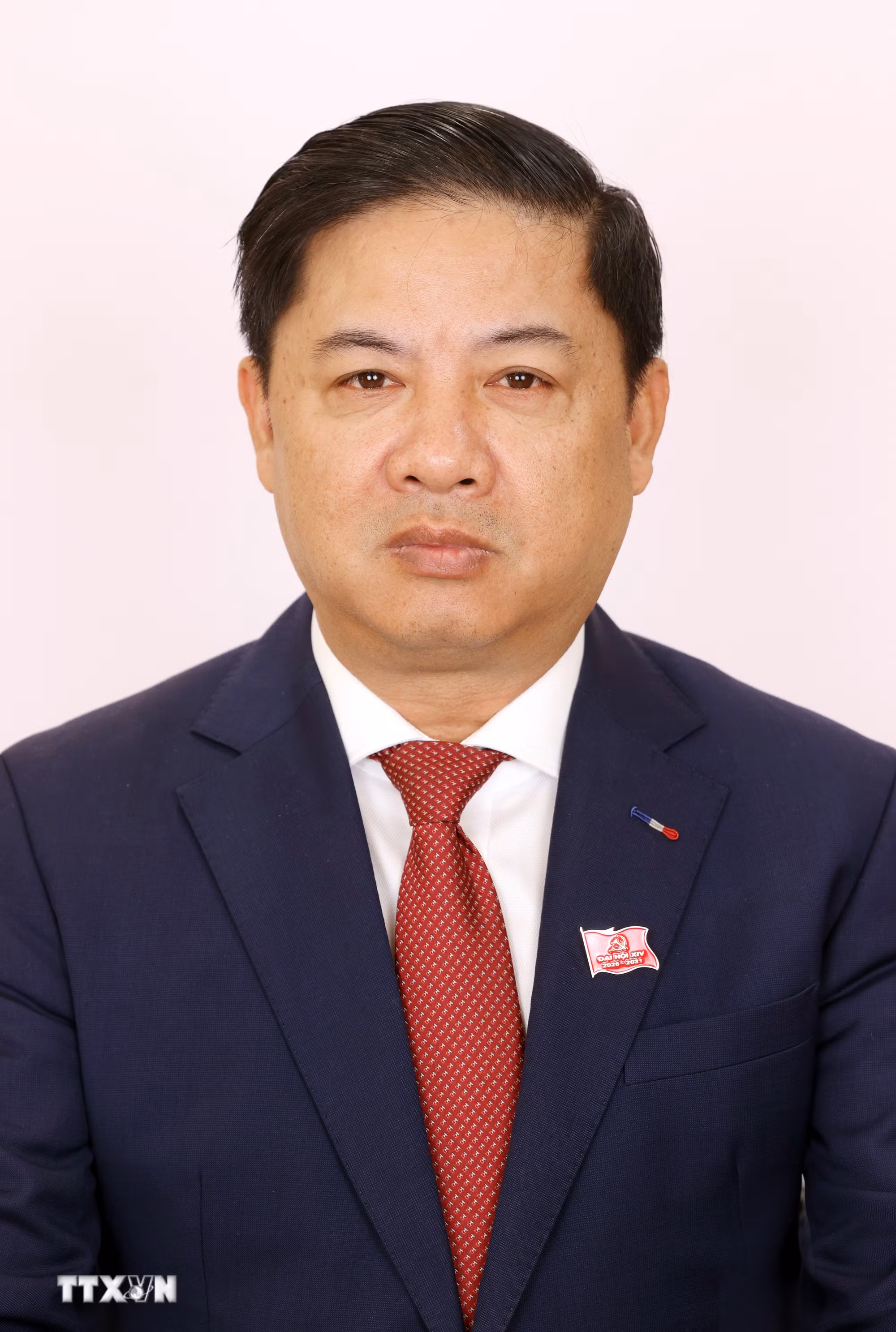 ttxvn-danh-sach-180-uy-vien-chinh-thuc-ban-chap-hanh-trung-uong-dang-khoa-xiv-57.jpg