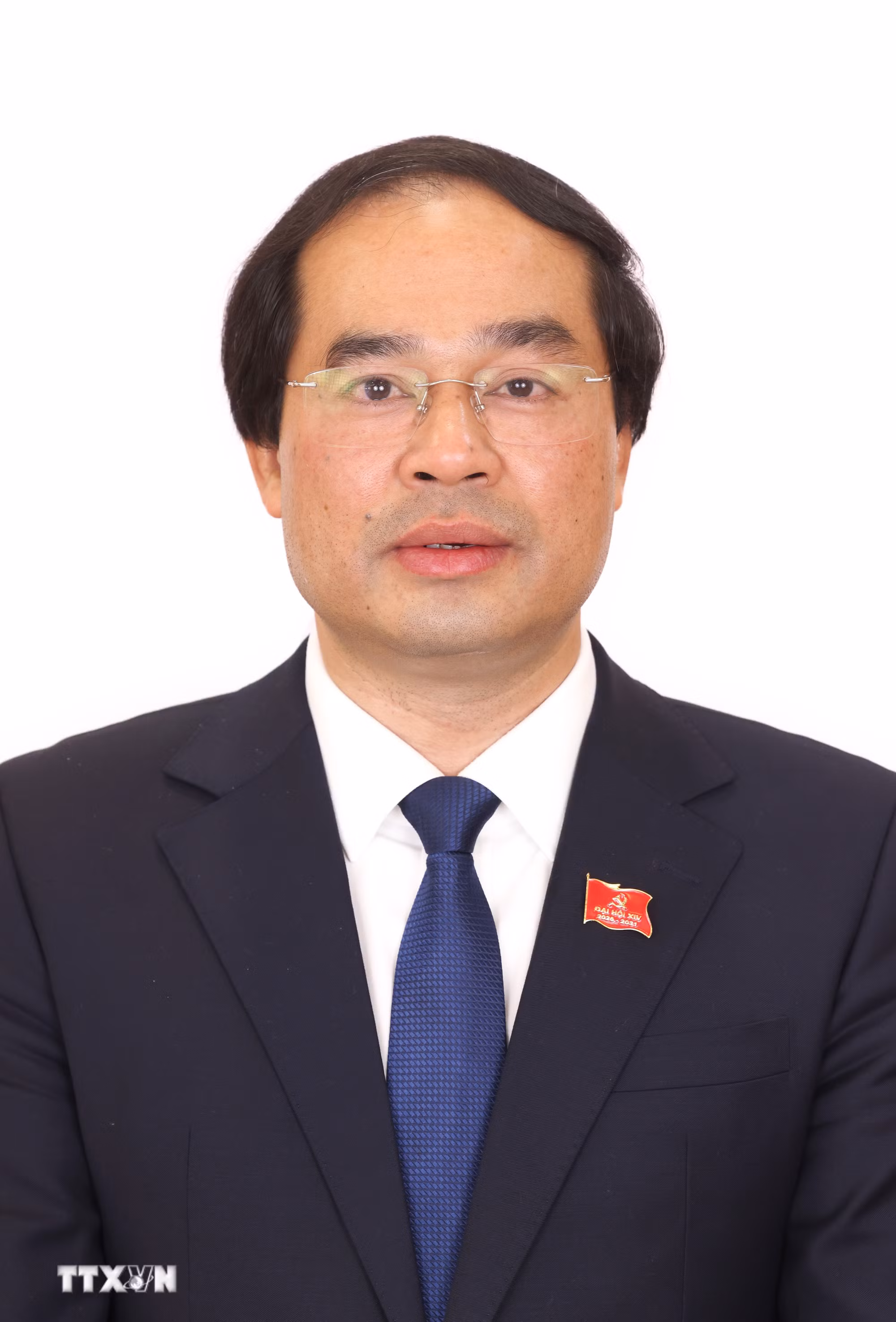 ttxvn-danh-sach-180-uy-vien-chinh-thuc-ban-chap-hanh-trung-uong-dang-khoa-xiv-8.jpg