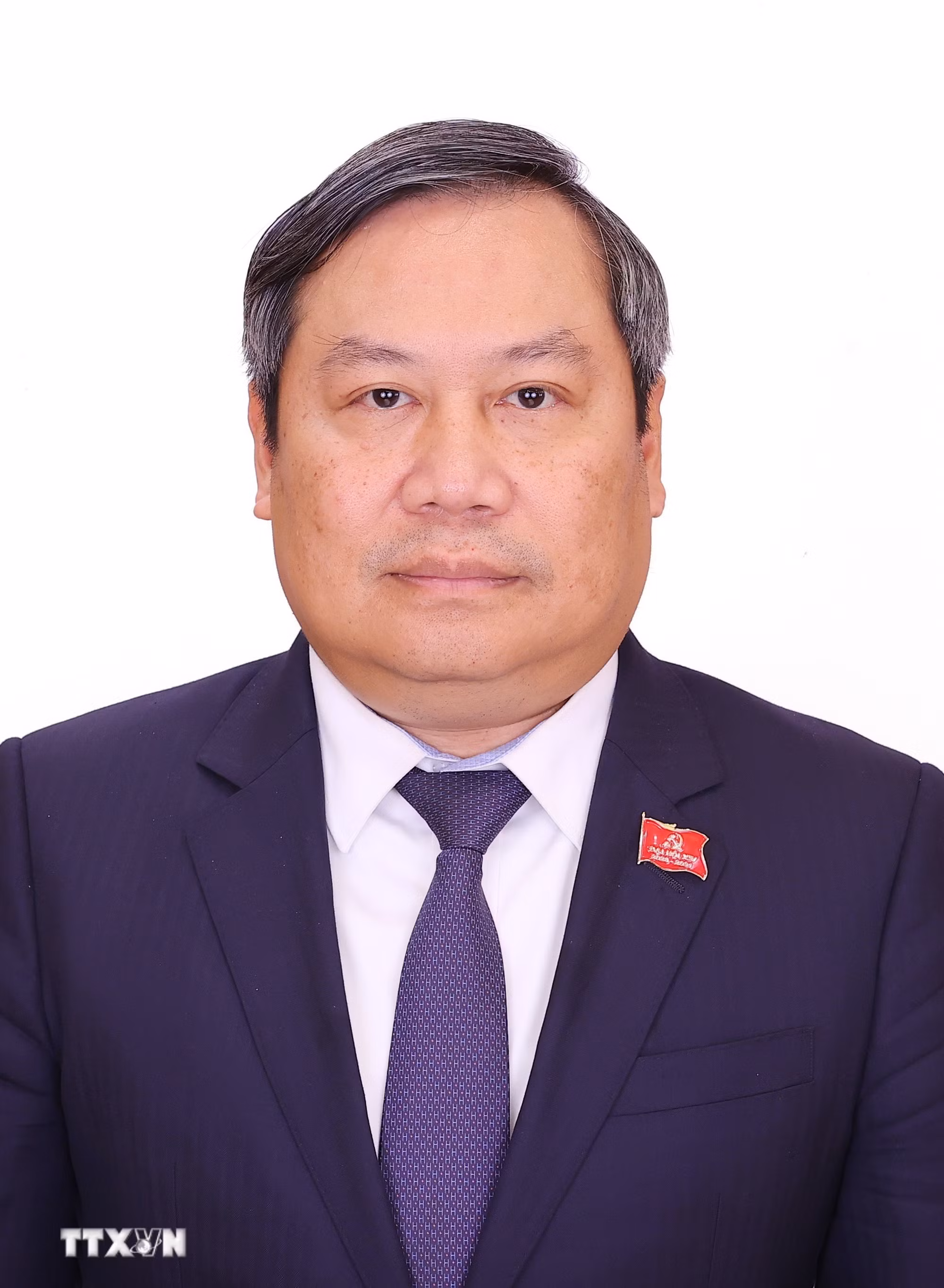 ttxvn-danh-sach-180-uy-vien-chinh-thuc-ban-chap-hanh-trung-uong-dang-khoa-xiv-3.jpg