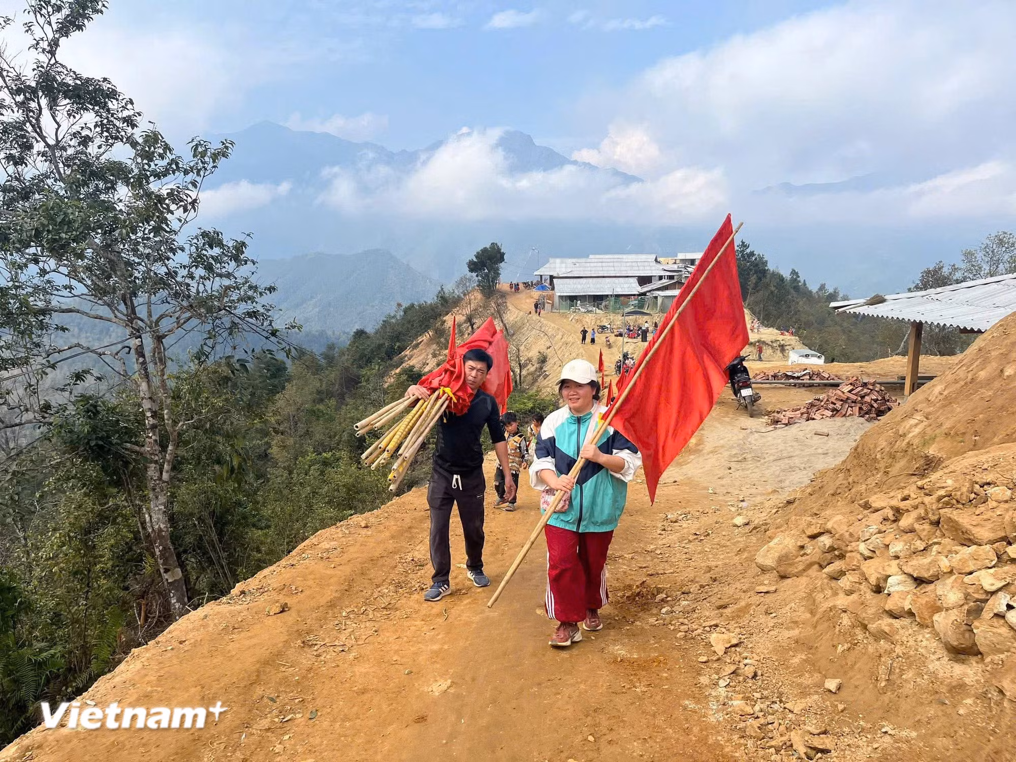 vnp-bau-cu-lao-cai-1.jpg