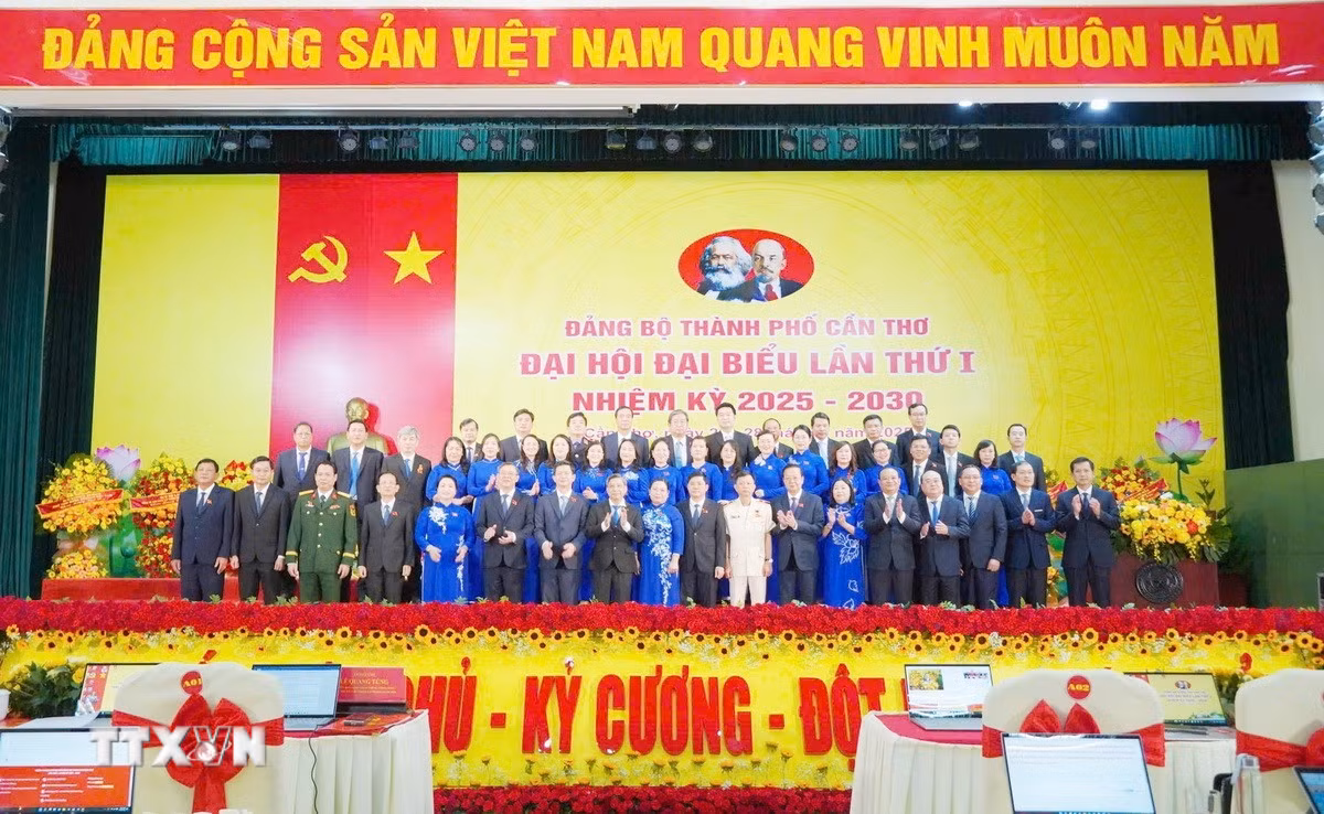 ttxvn-dai-hoi-dang-bo-can-tho-2.jpg