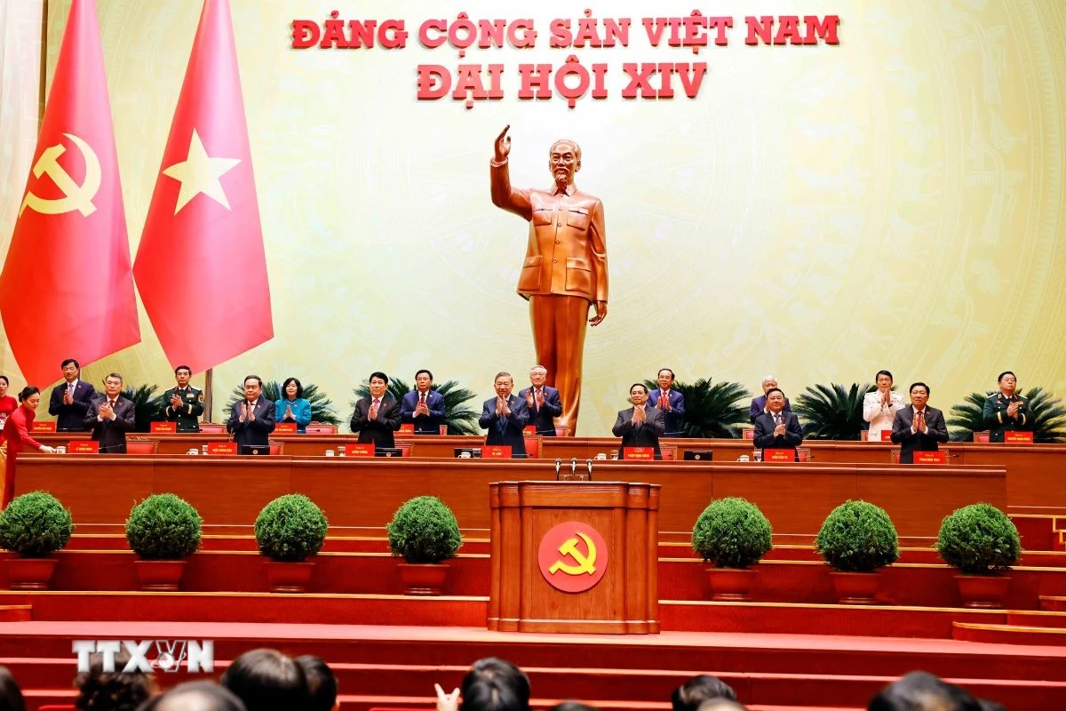 Đoàn Chủ tịch phiên trù bị Đại hội XIV của Đảng. (Ảnh: TTXVN)
