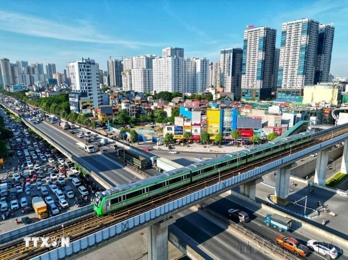 Tuyến đường sắt đô thị Cát Linh-Hà Đông (Hà Nội) đưa vào khai thác từ 6/11/2021. (Ảnh: Tuấn Anh/TTXVN)