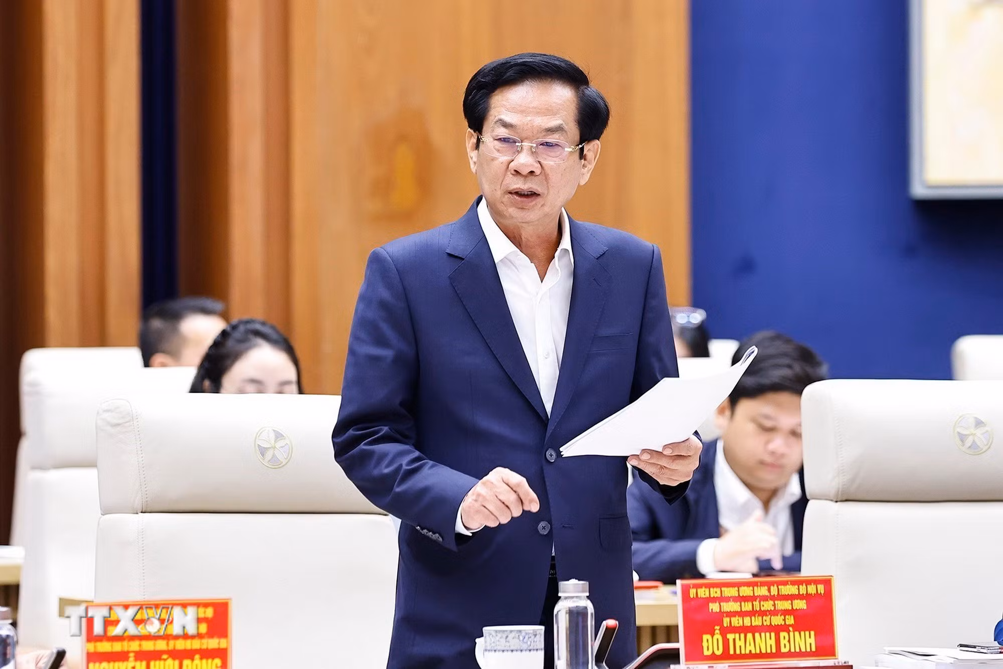 ttxvn-2602-chu-tich-quoc-hoi-uy-ban-bau-cu-hai-phong-10.jpg