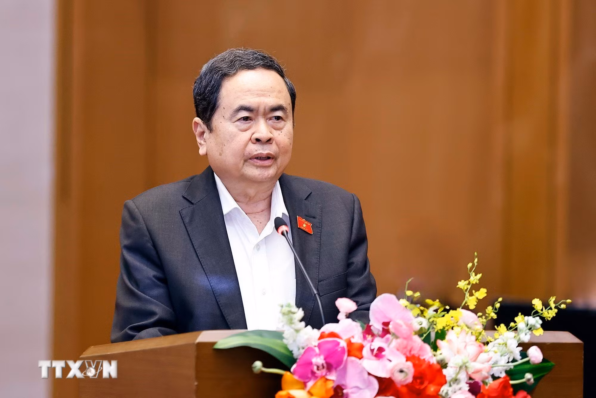 ttxvn-0903-thu-tuong-chu-tich-quoc-hoi-hop-chuong-trinh-ky-hop-thu-nhat-quoc-hoi-khoa-xvi-9.jpg