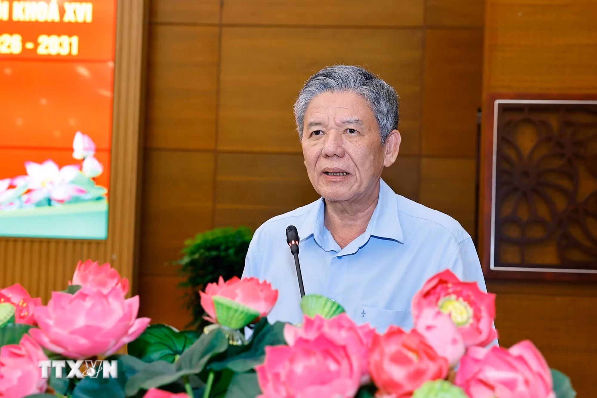 ttxvn-3101-chu-tich-quoc-hoi-uy-ban-bau-cu-tinh-dong-thap-5.jpg