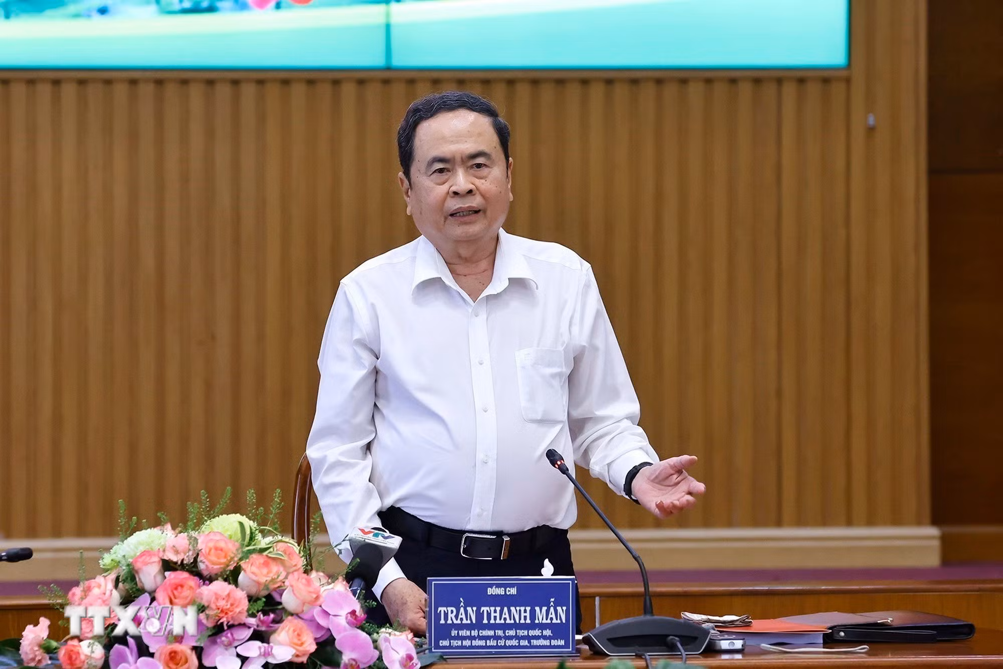 ttxvn-3101-chu-tich-quoc-hoi-uy-ban-bau-cu-tinh-dong-thap-2.jpg
