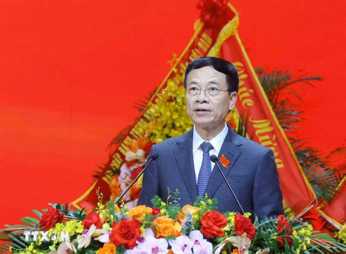 ttxvn-1310-nguyen-manh-hung-dang-bo-chinh-phu.jpg