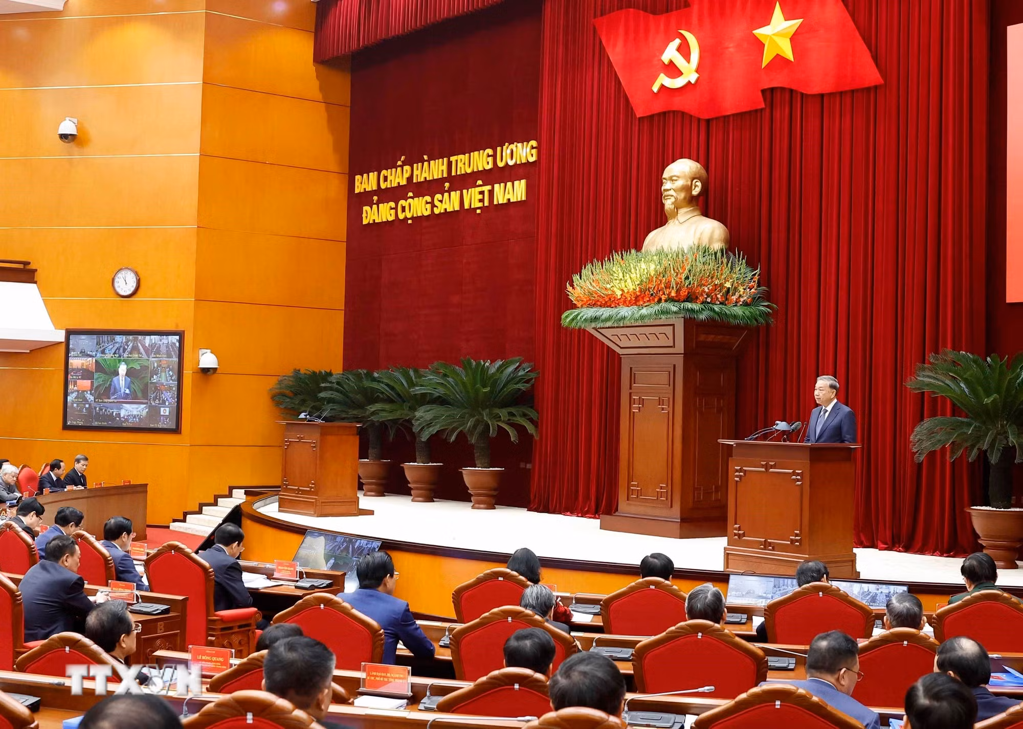 ttxvn-1211-tong-bi-thu-chong-tham-nhung-lang-phi-3-8482.jpg