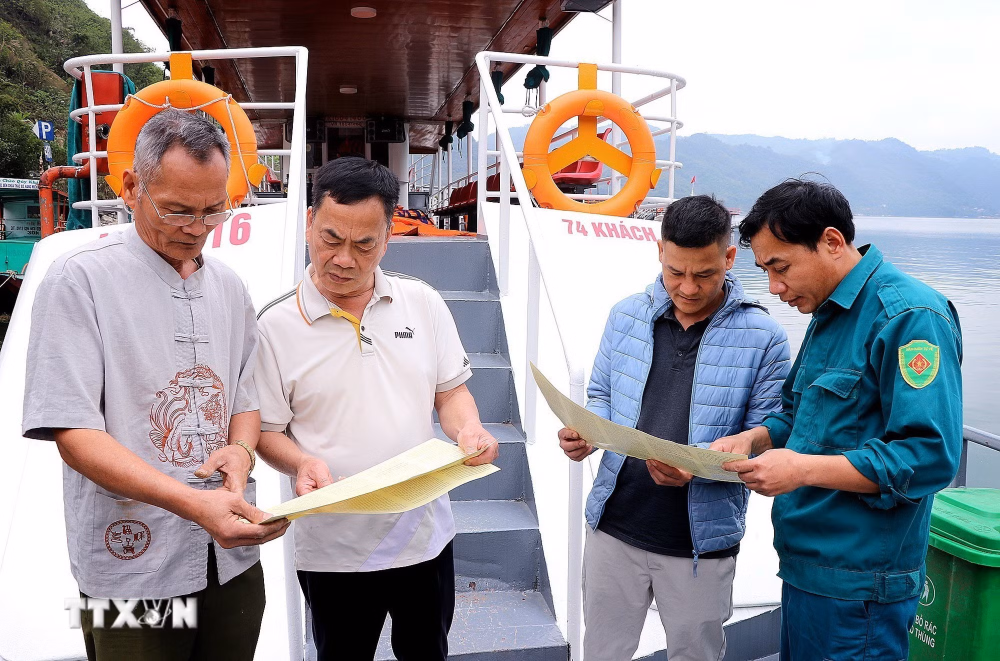 ttxvn-1303-bau-cu-phu-tho.jpg