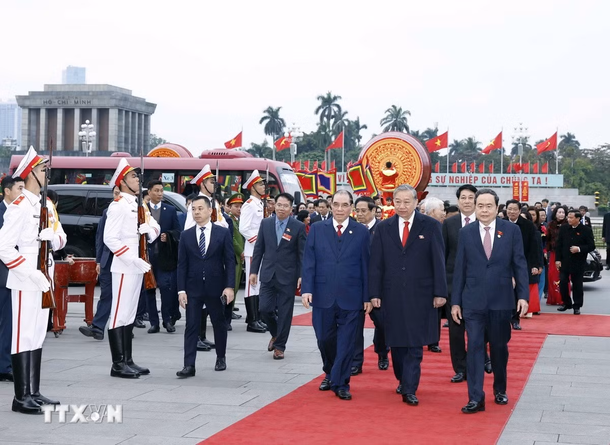 ttxvn-0601-ky-niem-80-nam-tong-tuyen-cu-dau-tien-1.jpg