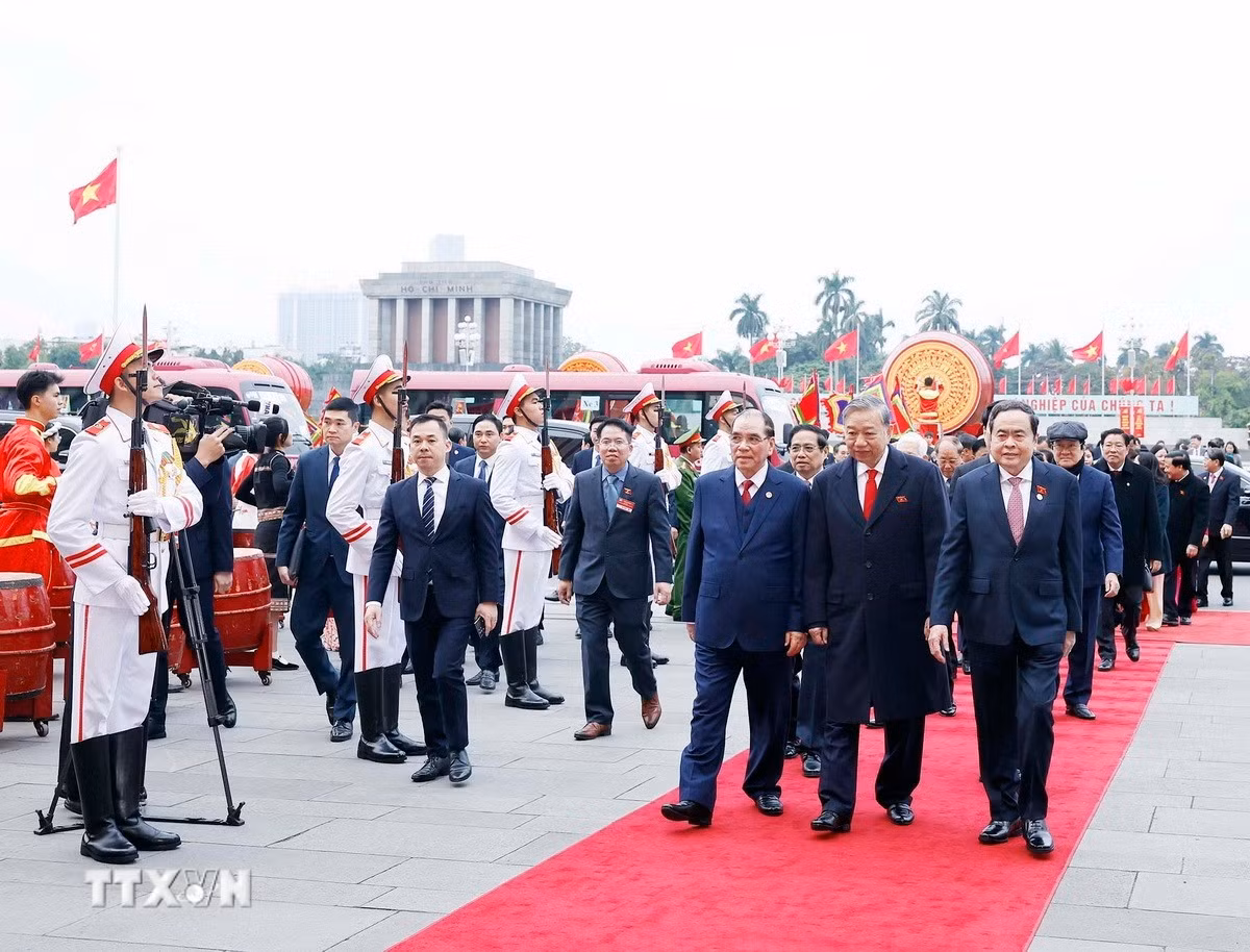 ttxvn-0601-ky-niem-80-nam-tong-tuyen-cu-dau-tien-3.jpg