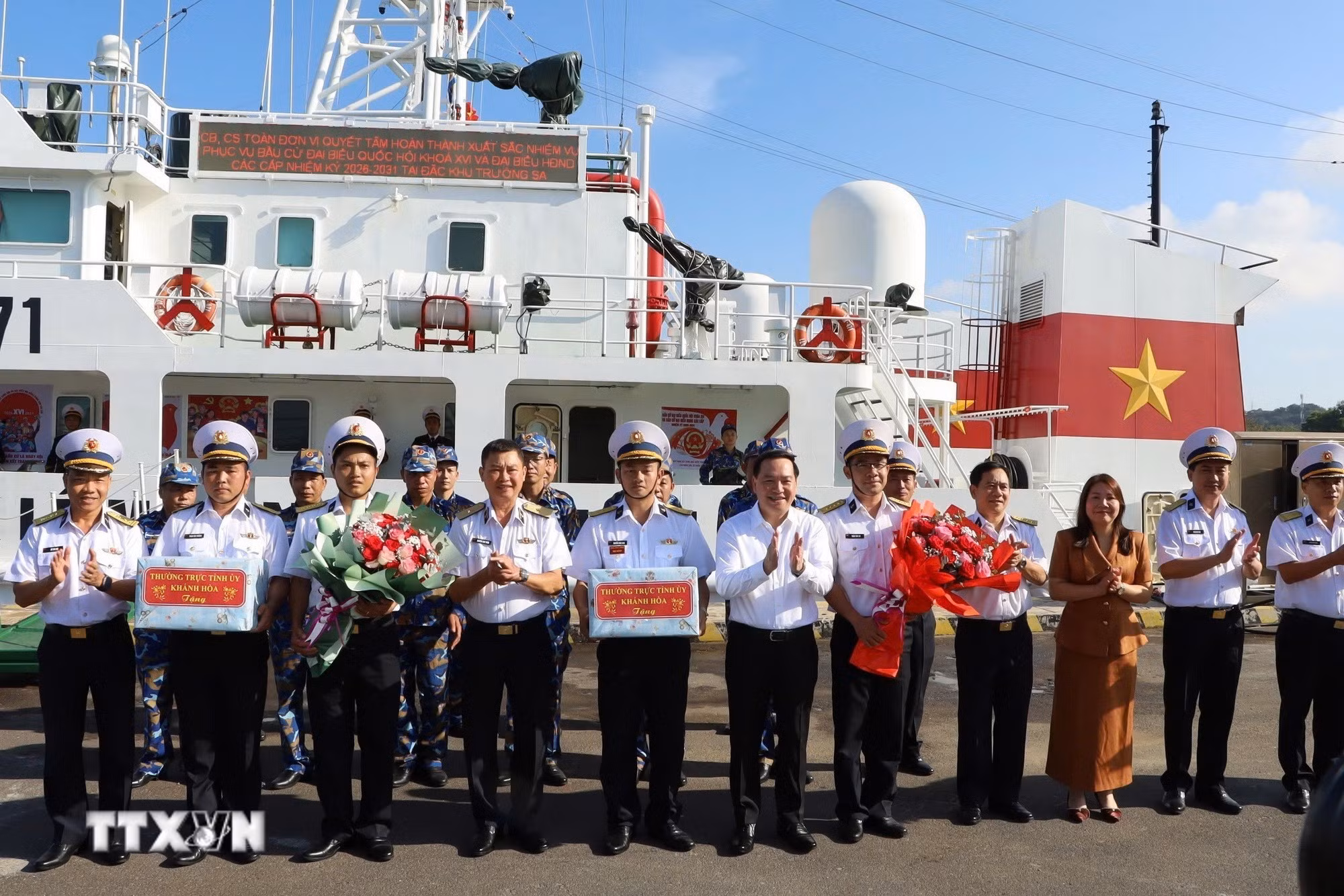 ttxvn-2402-dac-khu-truong-sa-3.jpg