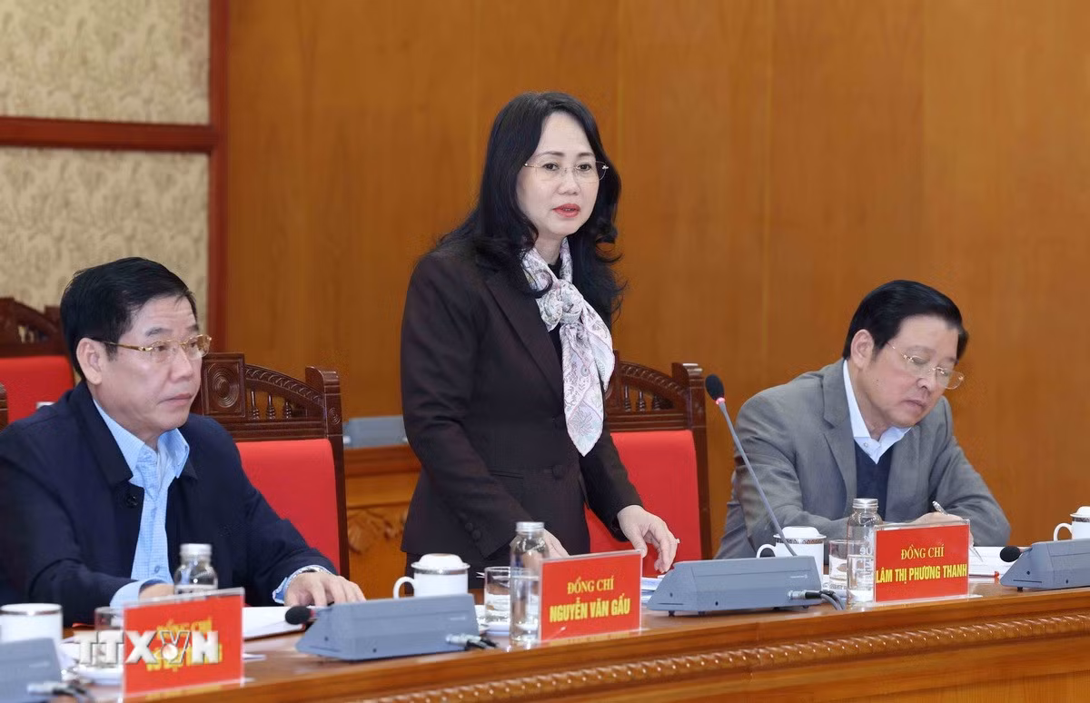 ttxvn-0701-thuong-truc-ban-bi-thu-chuan-bi-dai-hoi-dang-6.jpg