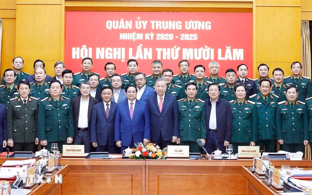 ttxvn-0412-tong-bi-thu-quan-uy-trung-uong-1.jpg