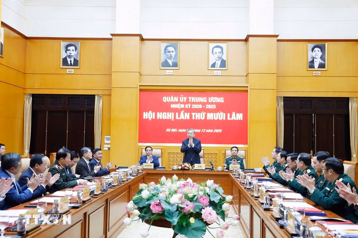 ttxvn-0412-tong-bi-thu-quan-uy-trung-uong-4.jpg