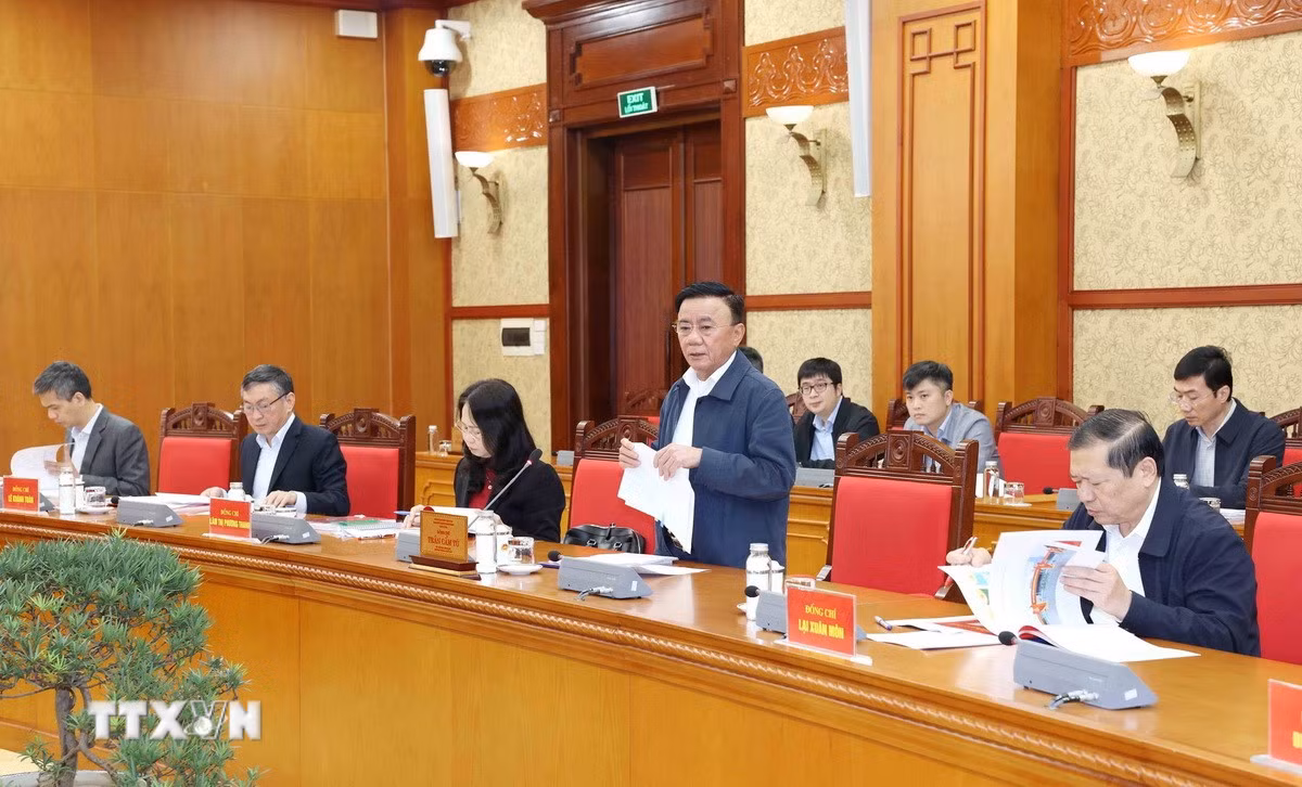 ttxvn-1911-thuong-truc-ban-bi-thu-tieu-ban-to-chuc-dh-dang-7.jpg