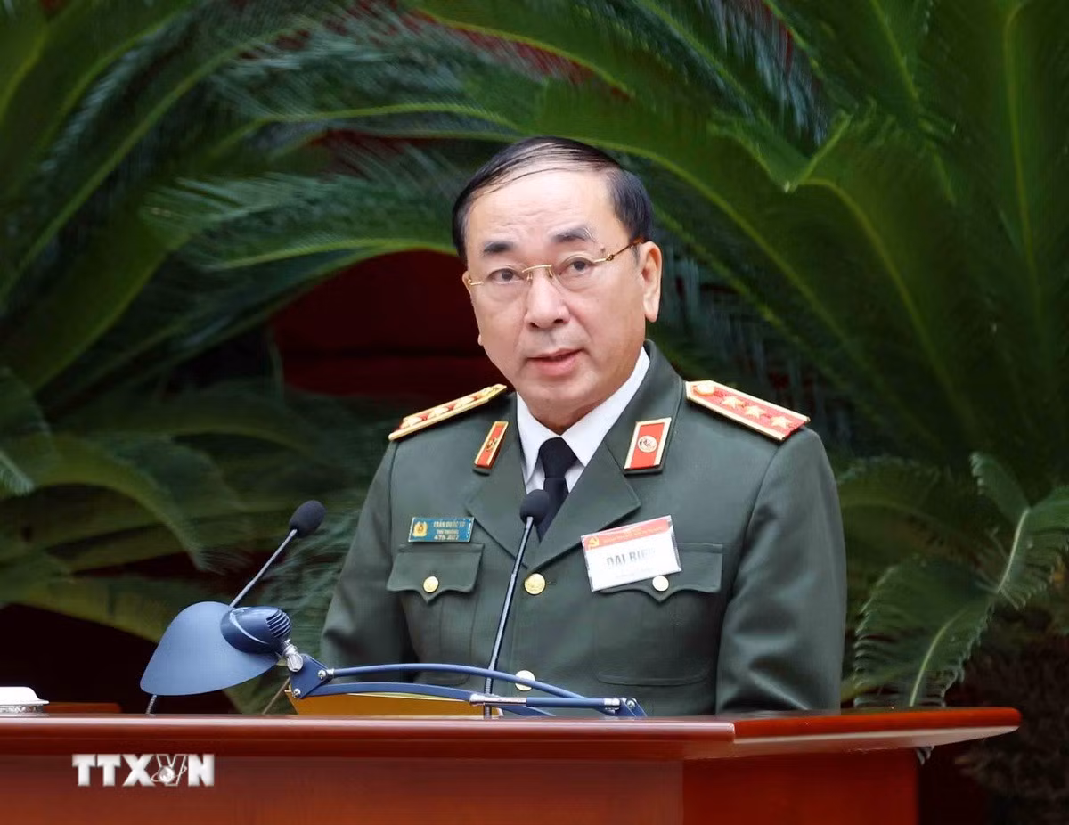 ttxvn-0812-thuong-truc-ban-bi-thu-hoi-nghi-xay-dung-dang-11.jpg