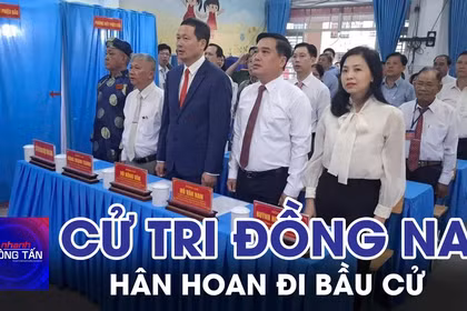 Cử tri Đồng Nai hân hoan đi bầu cử