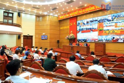 Quang cảnh Hội nghị trực tuyến toàn tỉnh triển khai một số nội dung công tác bầu cử đại biểu Quốc hội khóa XVI và đại biểu Hội đồng nhân dân các cấp nhiệm kỳ 2026-2031. (Nguồn: Baoquangninh)