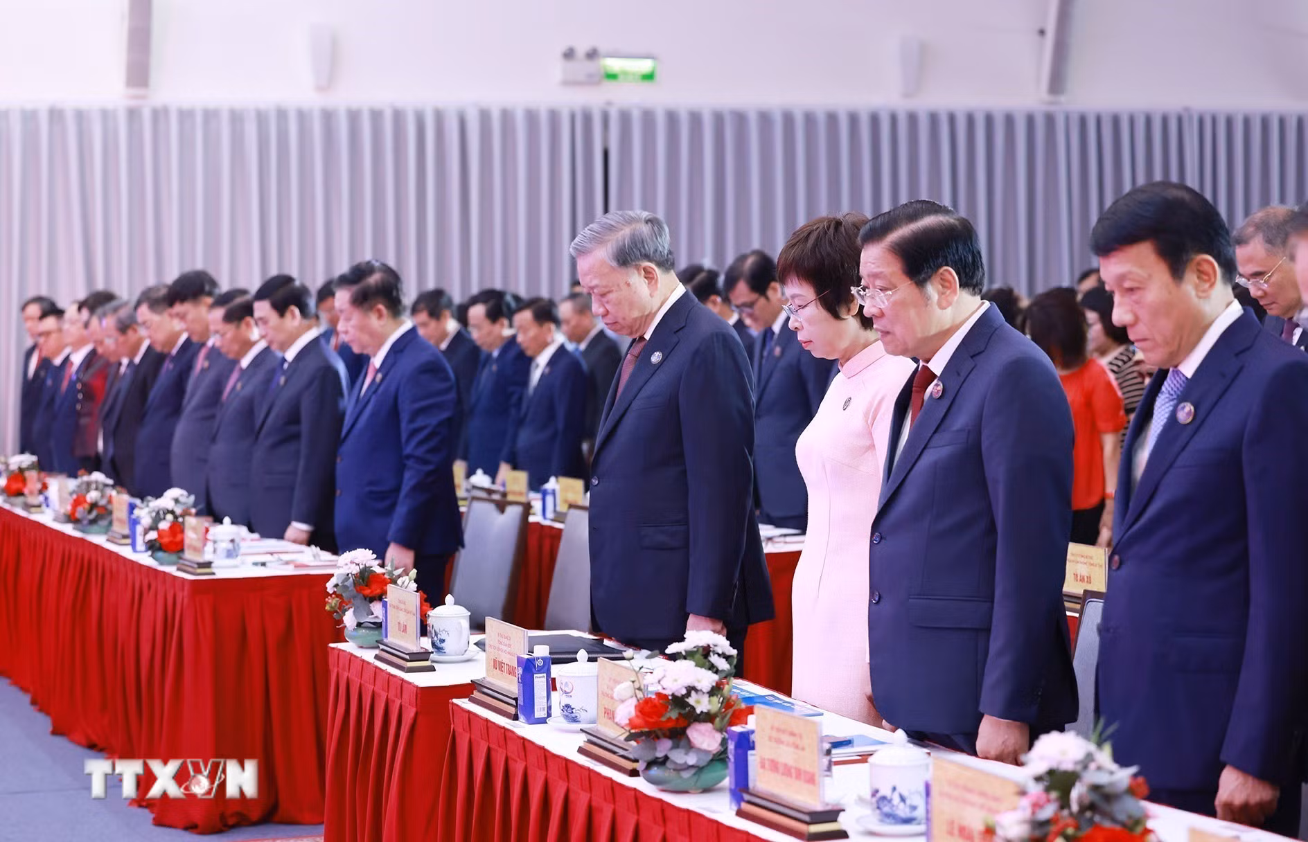 ttxvn-tong-bi-thu-to-lam-du-le-ky-niem-80-nam-ngay-truyen-thong-thong-tan-xa-viet-nam-8274040-4.jpg