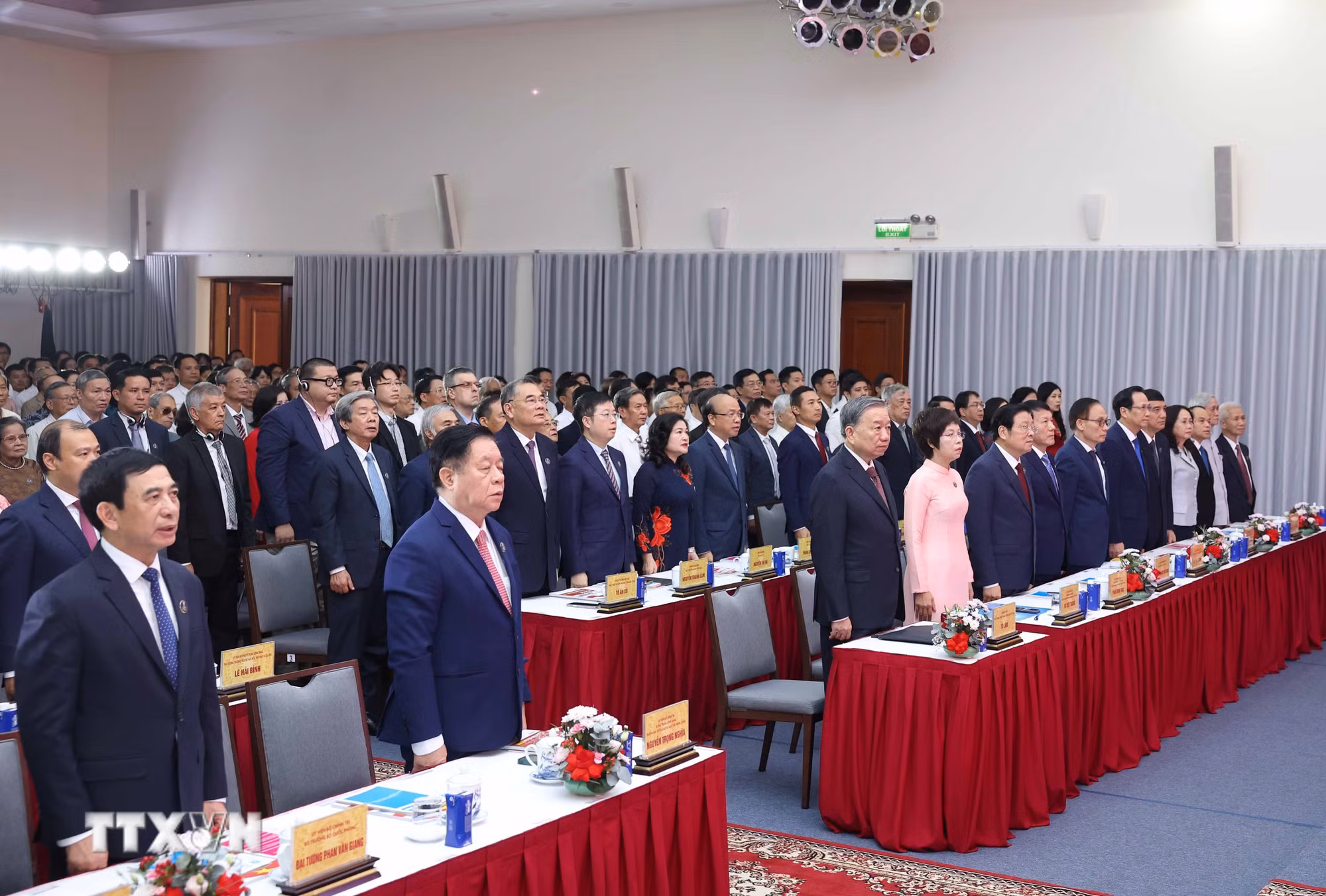 ttxvn-tong-bi-thu-to-lam-du-le-ky-niem-80-nam-ngay-truyen-thong-thong-tan-xa-viet-nam-8274040-3.jpg