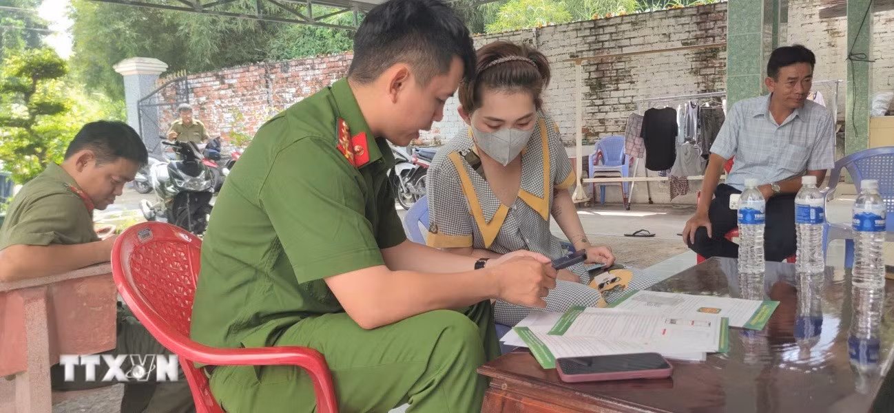 ttxvn-cong-an-tphcm-to-cong-tac-3-trong-1-2.jpg
