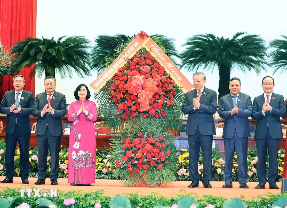 ttxvn-khai-mac-dai-hoi-dang-bo-thanh-pho-ha-noi-tong-bi-thu-21.jpg