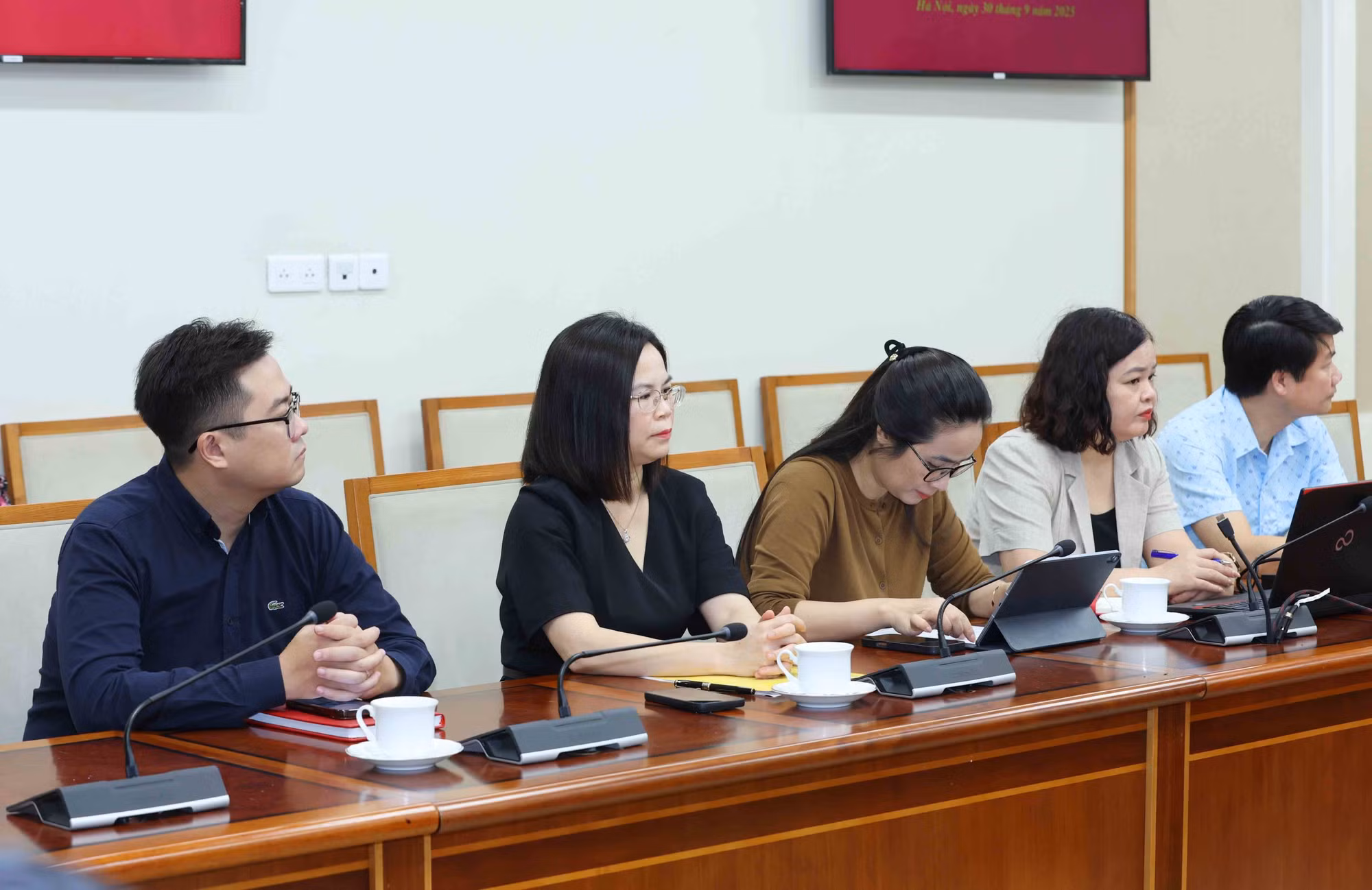vna-potal-hoi-nghi-cong-tac-vien-du-luan-xa-hoi-cua-dang-uy-chinh-phu-8306098.jpg
