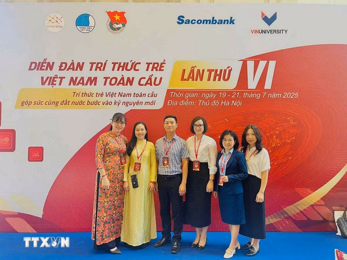 ttxvn-tien-sy-nguyen-thi-khanh-resize.jpg