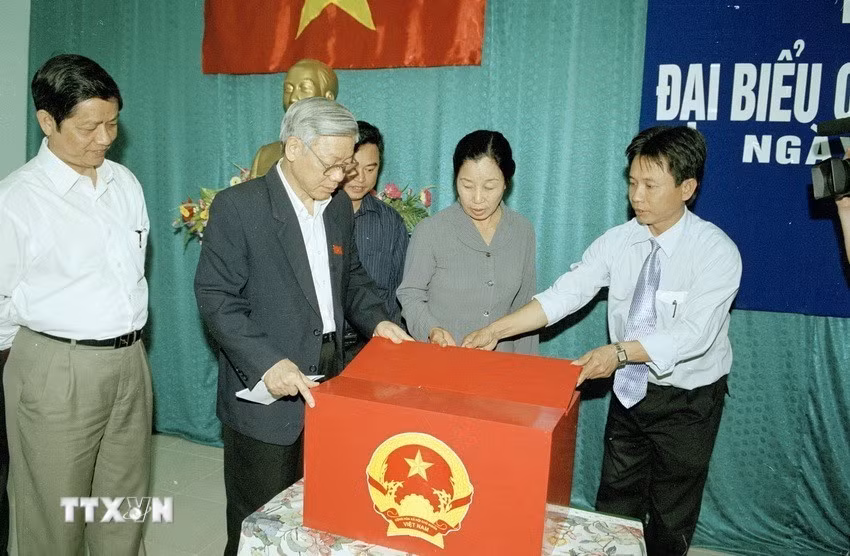 ttxvn-bau-cu-khoa-xii-1.jpg