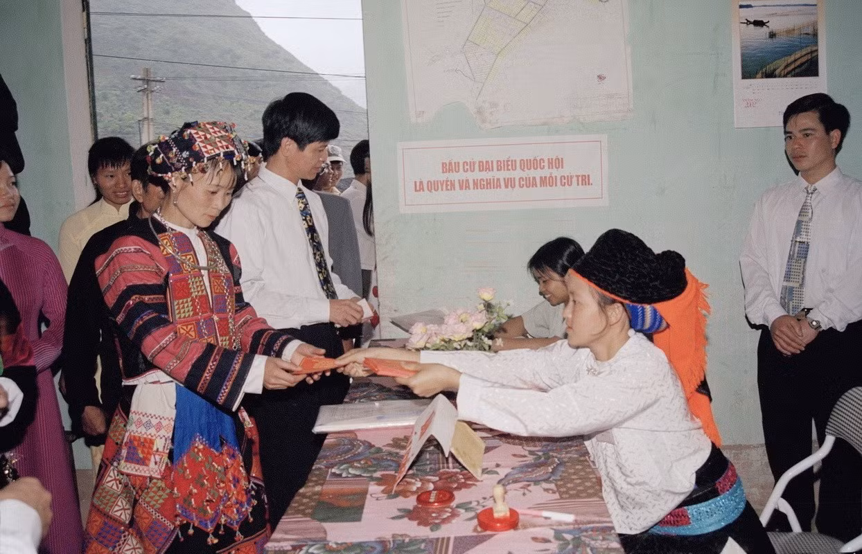 bau-cu-khoa-11-3-resize.jpg
